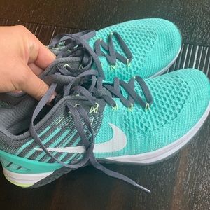 Nike Metcons DSX fly knit.